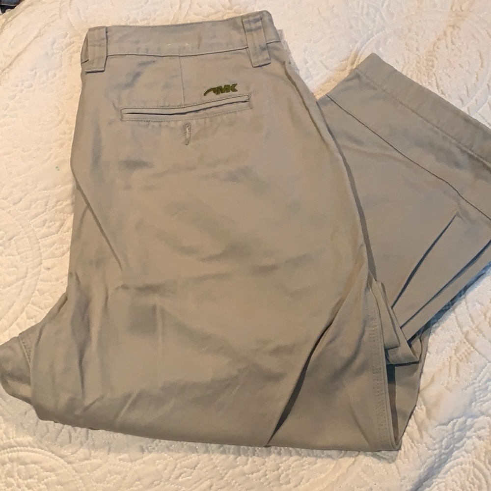 Men’s mountain khakis pants